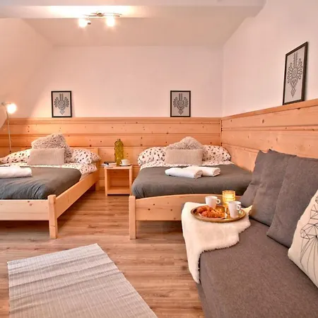 Willa Przy Skoczni 2 Apartment Zakopane